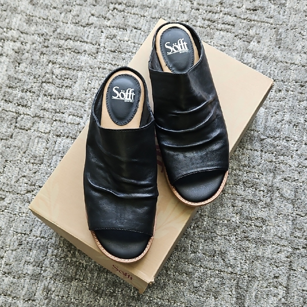 Sofft Black Leather Mules for Women